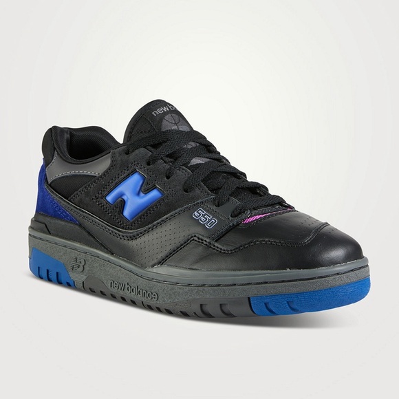 NEW BALANCE
BB550 Sneakers - Black/Blue Groove - Picture 2 of 14